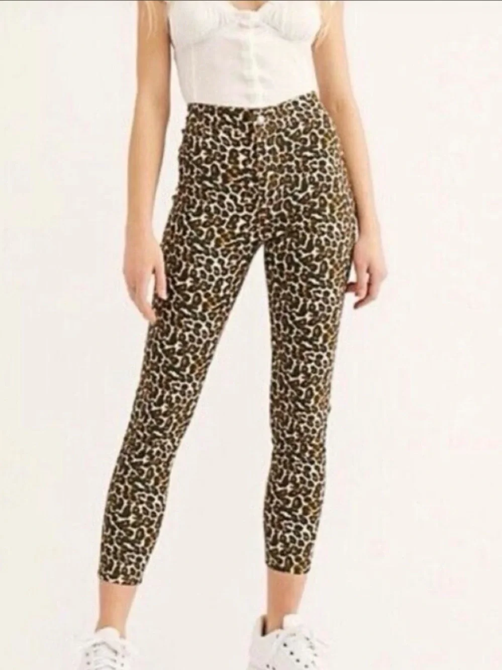 Free People We The Free Belle Leopard High Rise Cropped Skinny Jeans EUC Size 26